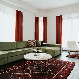 hotellátogatás