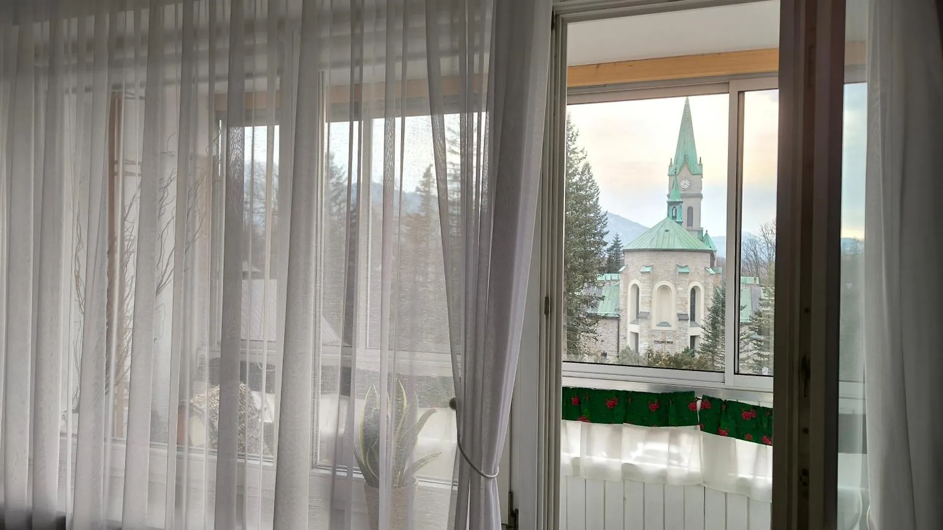 Retrospekcja - Apartament W Centrum Закопане Польша